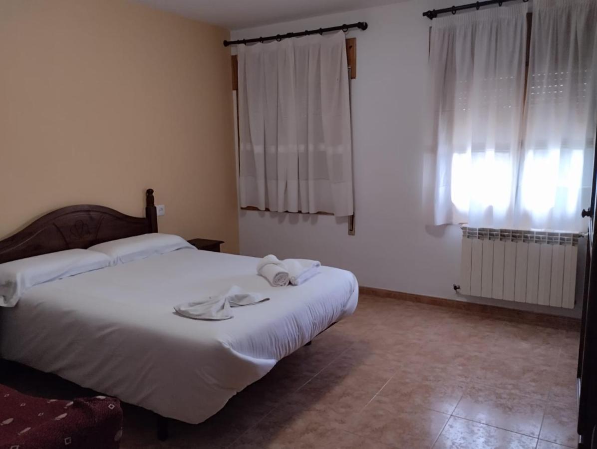Hostal Estopinan Estopinan del Castillo Zewnętrze zdjęcie